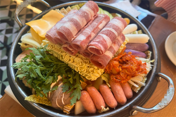 青瓦房韩国料理 青瓦房韩国料理