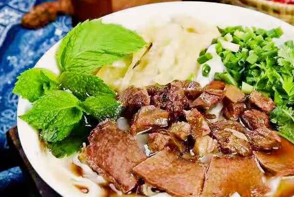 屋東禮·现烧小煮米线 屋東禮·现烧小煮米线