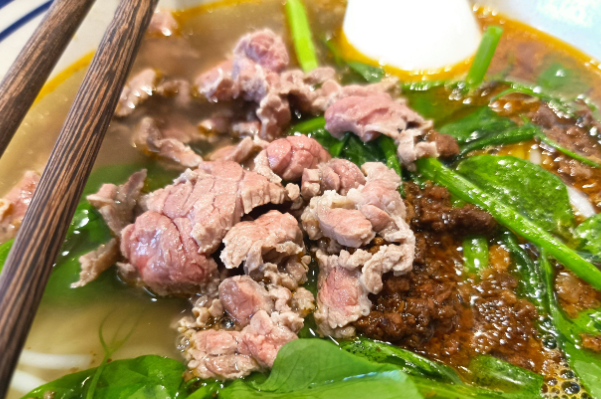 李小柒生烫牛肉米线 李小柒生烫牛肉米线