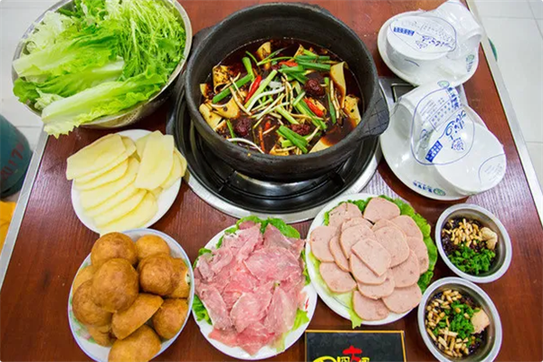 四四方圆豆腐皮火锅 四四方圆豆腐皮火锅