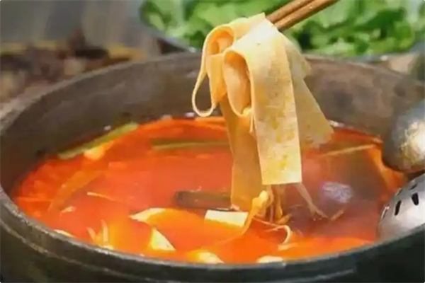 四四方圆豆腐皮火锅 四四方圆豆腐皮火锅