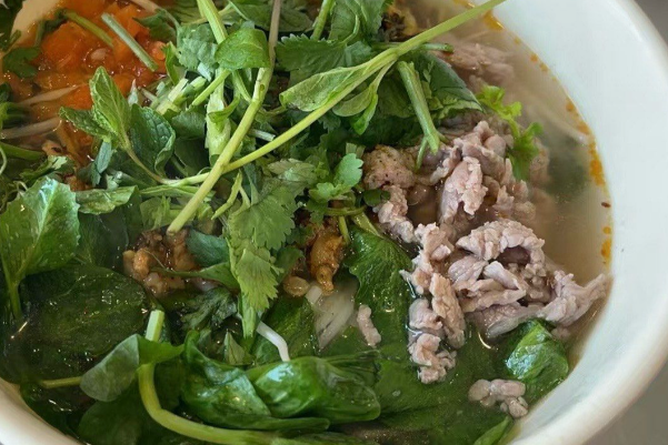 大宽巷生烫牛肉米线