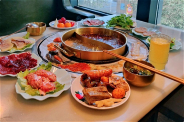 向阳居火锅涮烤自助 向阳居火锅涮烤自助