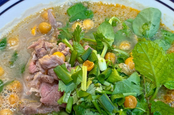 鑫大宽巷生烫牛肉米线 鑫大宽巷生烫牛肉米线