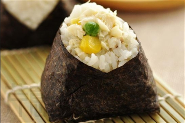 大口饭团