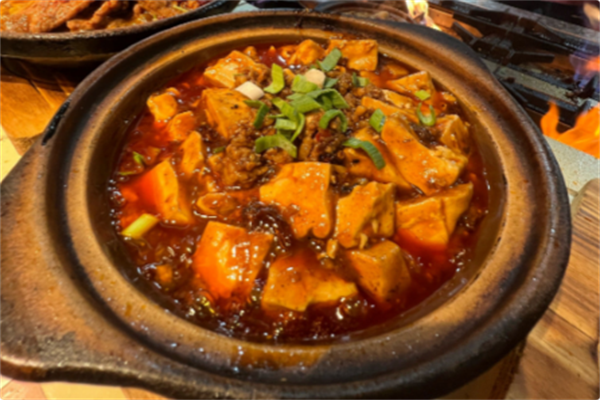 砂家煲特色火锅 砂家煲特色火锅