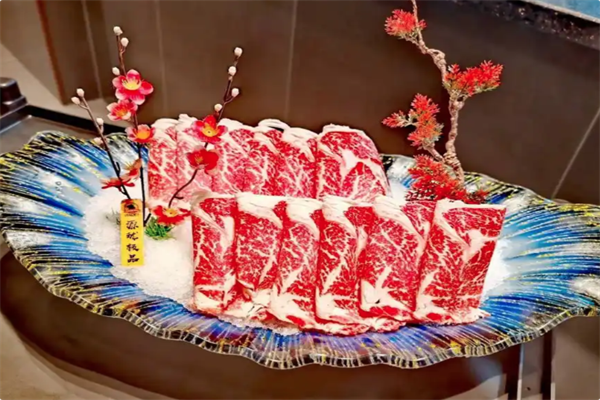 源珑黑牛火锅