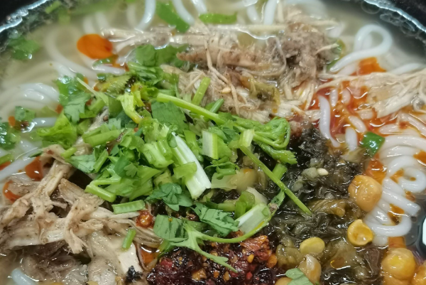 徐氏胖丁土鸡米线