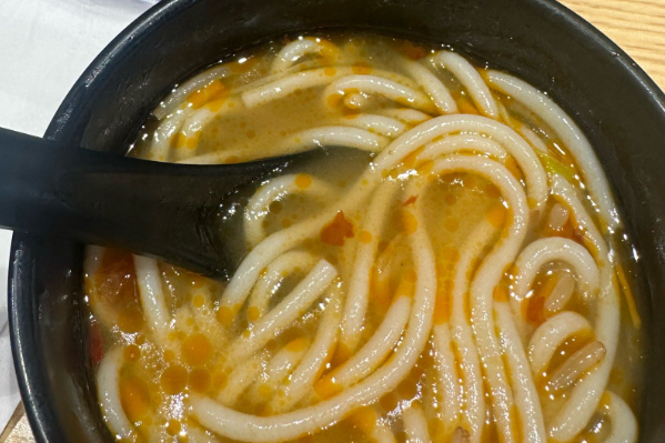 珺怡鸳鸯米线