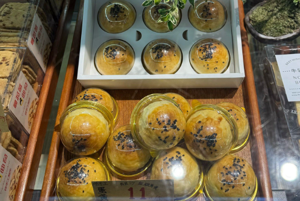 阿俪诗家