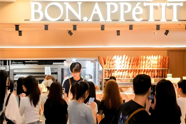 BON APPÉTIT BON APPÉTIT
