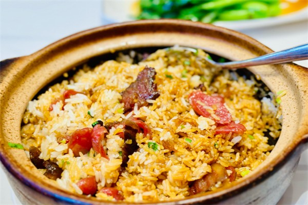 美味煲仔饭