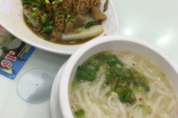 银龙粉面茶餐厅 银龙粉面茶餐厅