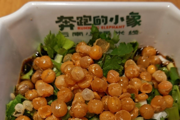 奔跑的小象·云南小锅米线