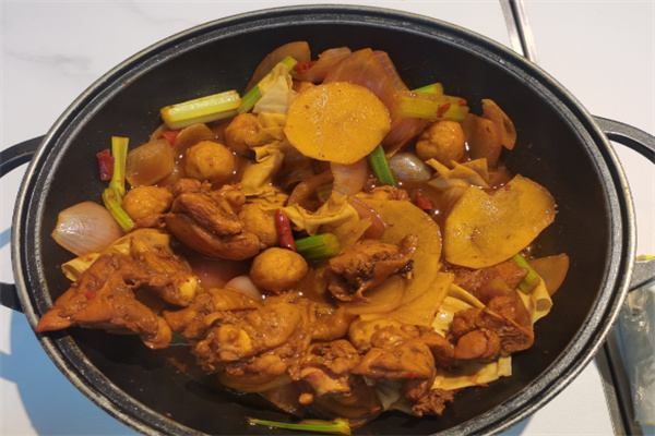 味汁宝黄焖鸡米饭 味汁宝黄焖鸡米饭