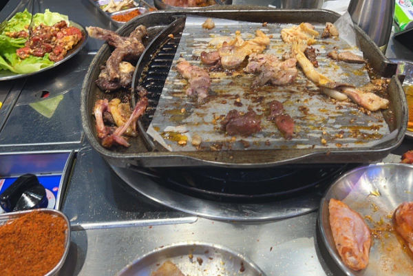 肉元祖·韩式无限烤肉 肉元祖·韩式无限烤肉