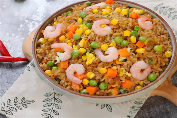 章小鱼海鲜炒饭 章小鱼海鲜炒饭