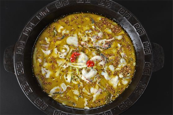 鱼小仙酸菜鱼米饭