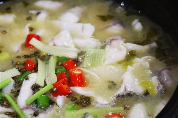 鱼大大金汤酸菜鱼 鱼大大金汤酸菜鱼