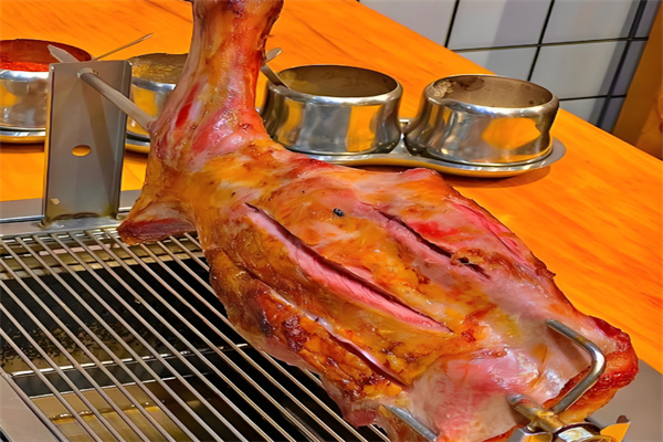 鞑靼烤羊腿 鞑靼烤羊腿