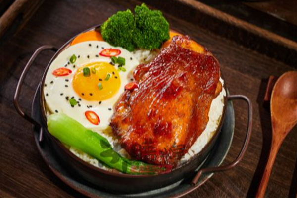 米膳煌卤肉烧汁饭 米膳煌卤肉烧汁饭