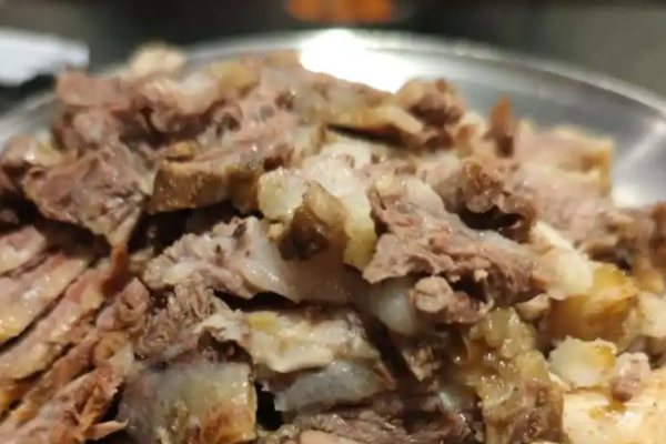 谢大牛馆·中式卤牛排