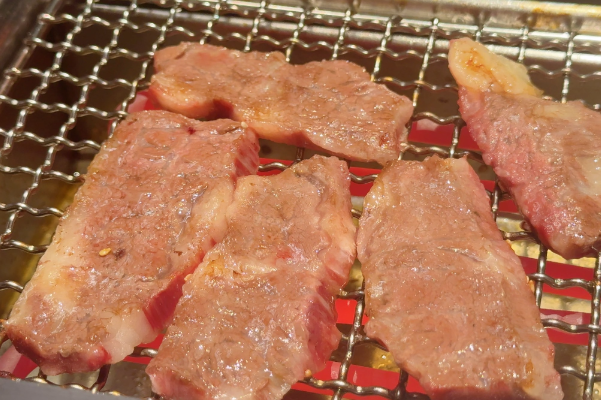 极屋鮨牛·日式烧肉