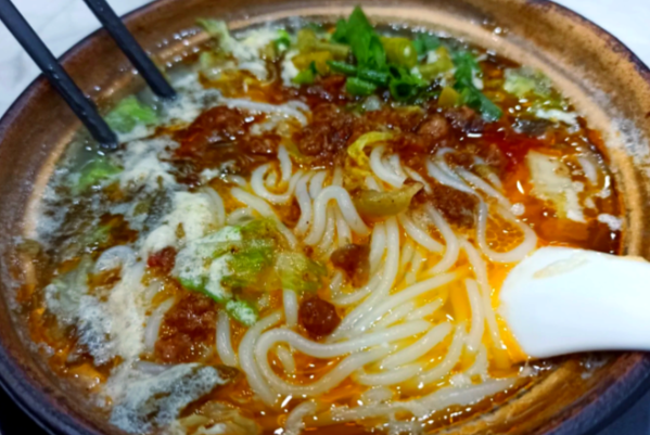 陈记砂锅米线 陈记砂锅米线