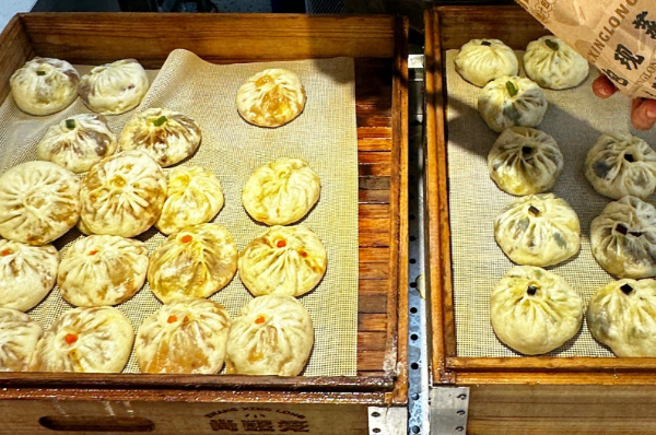 包透汁破包子 包透汁破包子