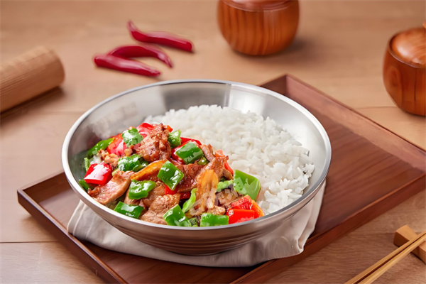 干饭湘辣椒炒肉 干饭湘辣椒炒肉