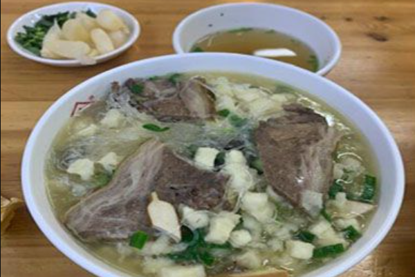 三里镇泡馍小炒烤肉