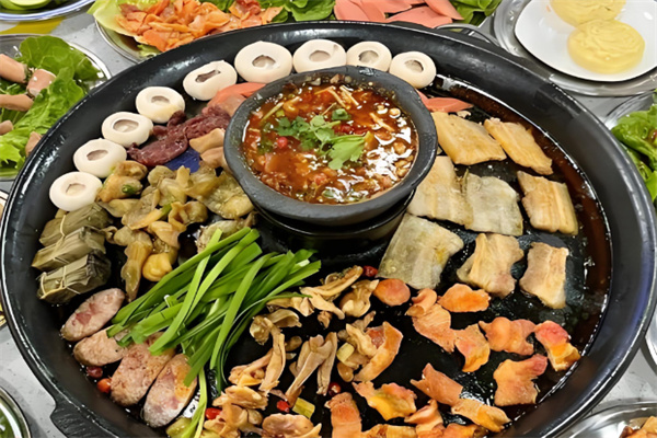 黔味烟火特色炭烤