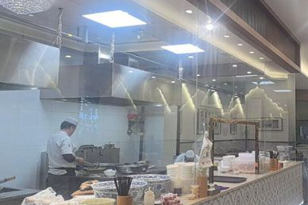 三里镇泡馍小炒烤肉