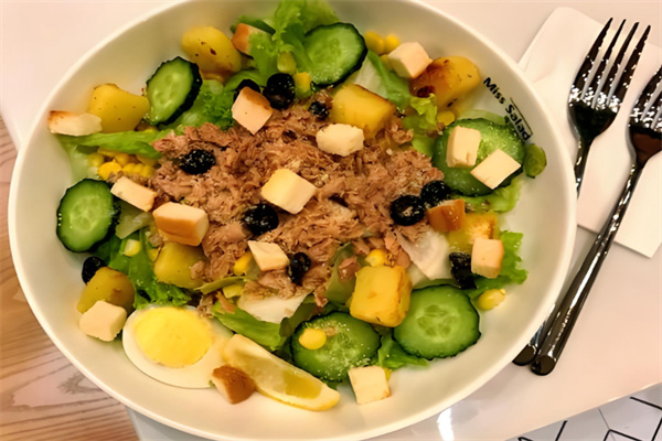 沙拉范健康轻食 沙拉范健康轻食