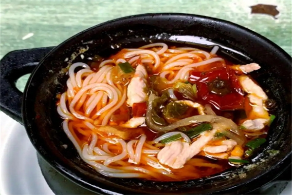 食线·云南罐罐米线 食线·云南罐罐米线