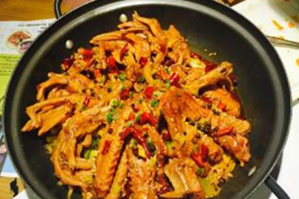 冯大师鸭爪爪 冯大师鸭爪爪