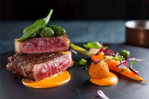 沙拉斯西餐加盟