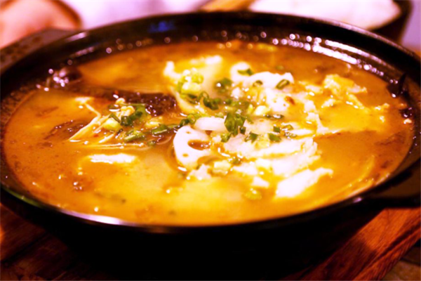 辣尚欢啵啵鱼 辣尚欢啵啵鱼