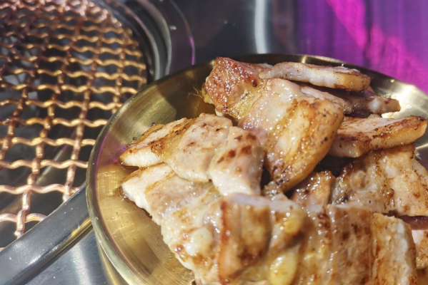 倔爷·深夜街头烤肉 倔爷·深夜街头烤肉