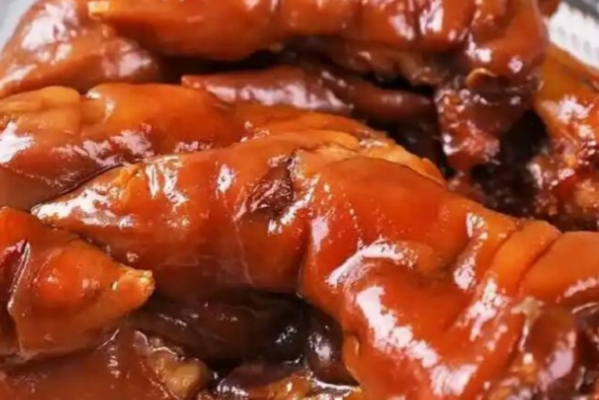 阿韦家热卤猪蹄