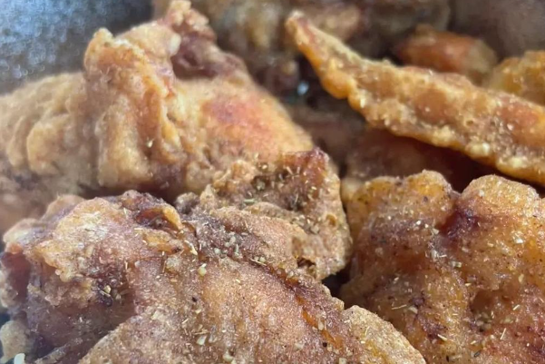 唐小研中式高压锅炸鸡