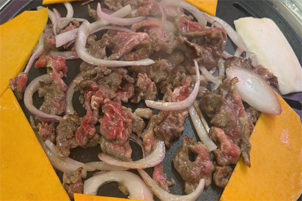 咪表·牛爷爷鲜牛火盆烤肉加盟费用,加盟条件,加盟电话 咪表·牛爷爷鲜牛火盆烤肉加盟费用,加盟条件,加盟电话