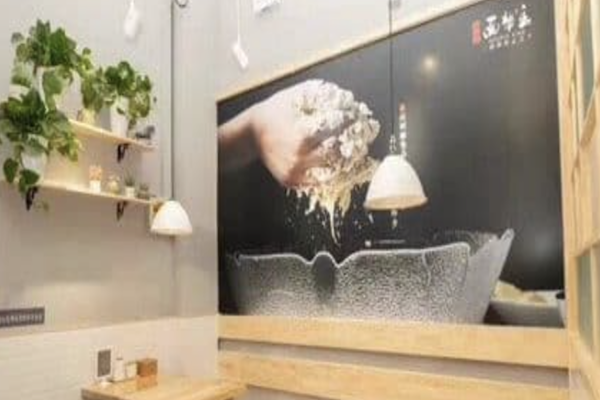 诚意面帮主酸菜鱼面