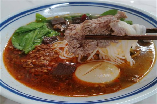 李汇记鲜烫牛肉米线加盟费用费多少钱,加盟条件,加盟电话