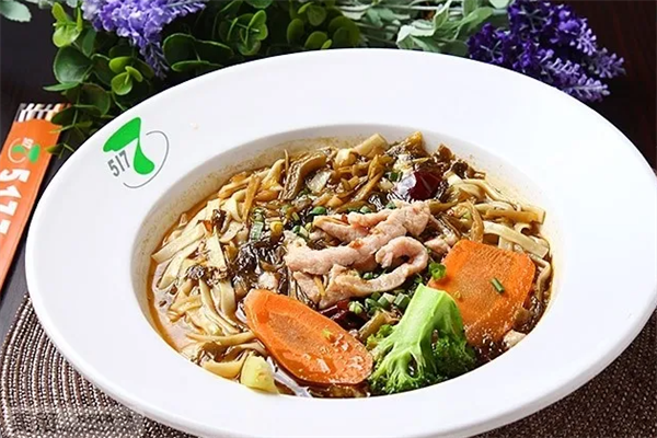 5177老坛子酸菜面