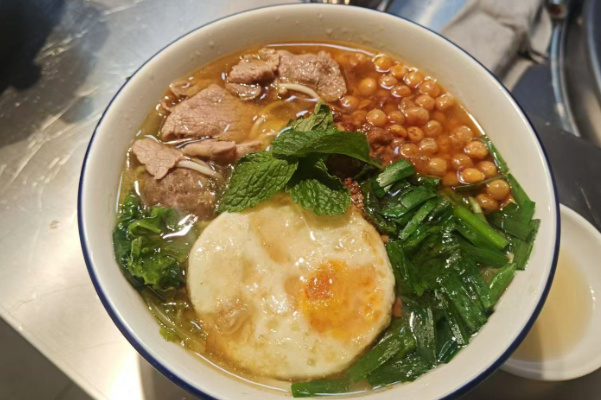巷大姐生烫牛肉米线 巷大姐生烫牛肉米线