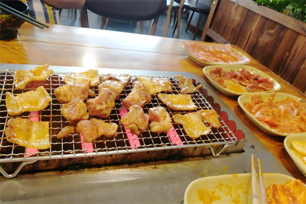 火四爷烤肉店