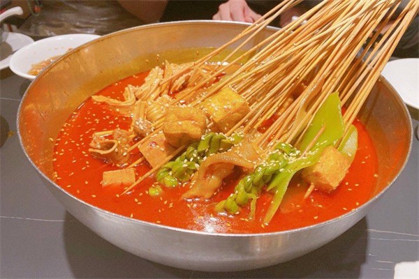 四海串串香