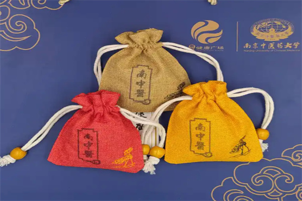 南中医中药香囊