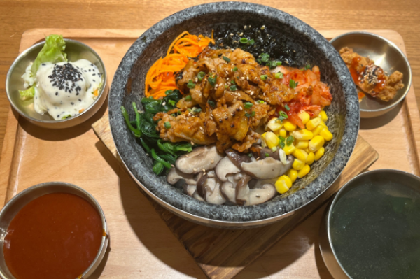 石锅拌饭